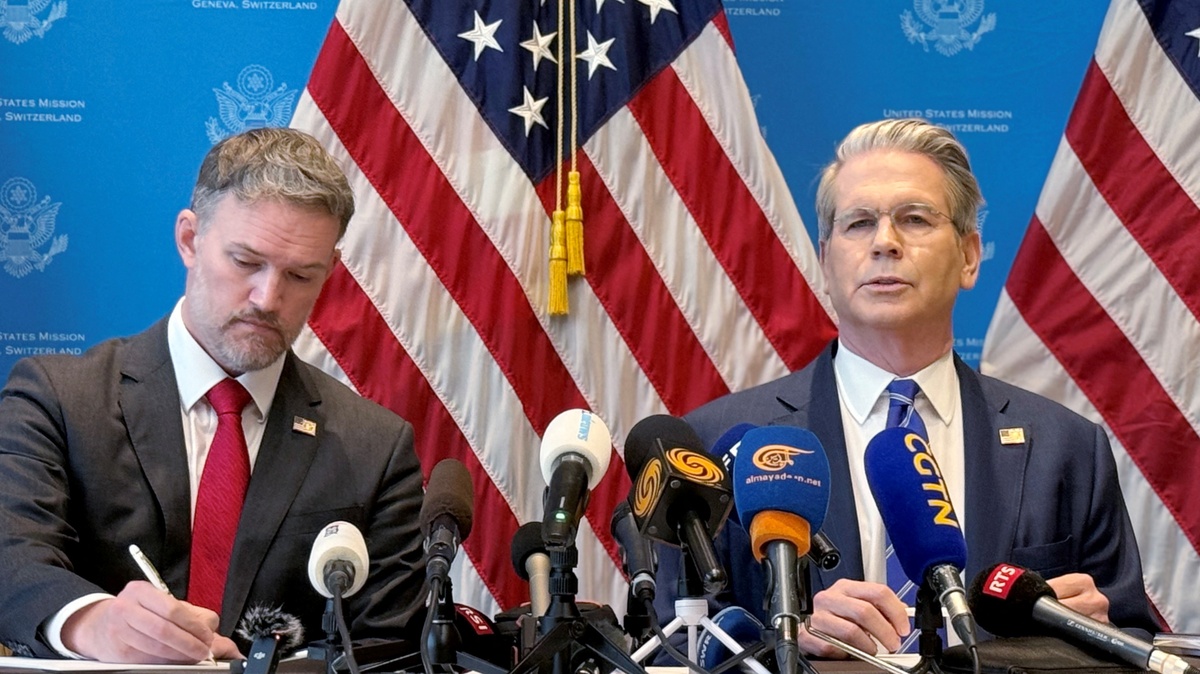 US–China tariff agreement: U.S. officials speak at a press conference in Geneva after trade talks